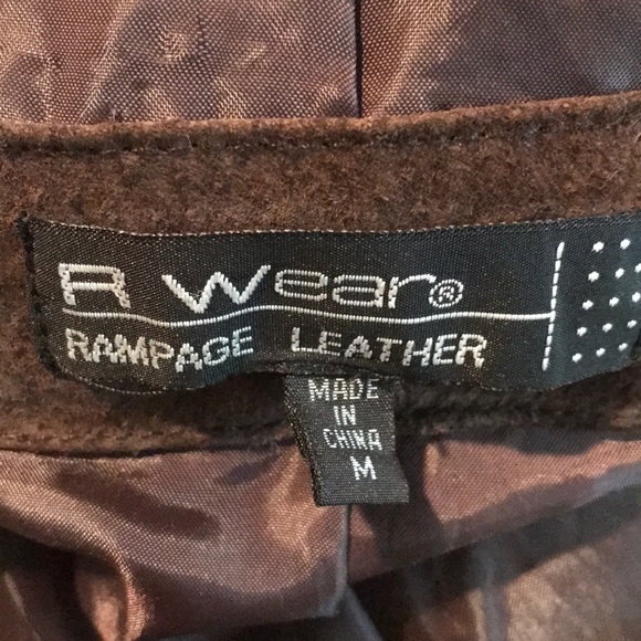 Ladies coat - Picture 7 of 7